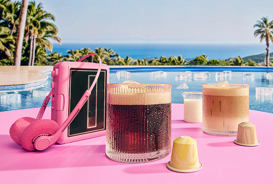 Cápsulas de Nespresso saborizado en la piscina
