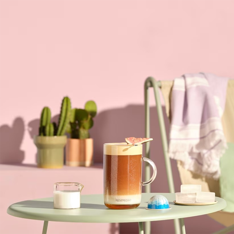 Fig & Caramel Iced Oat Latte