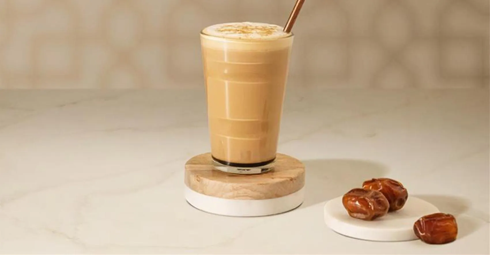 Date et cardamome Latte crémeux