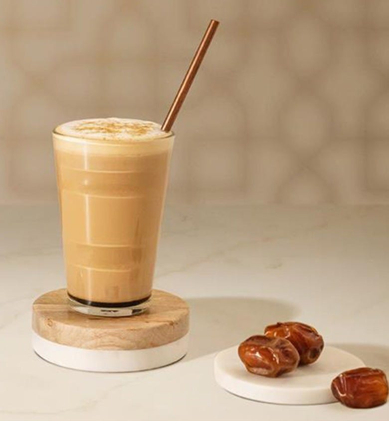 Date et cardamome Latte crémeux