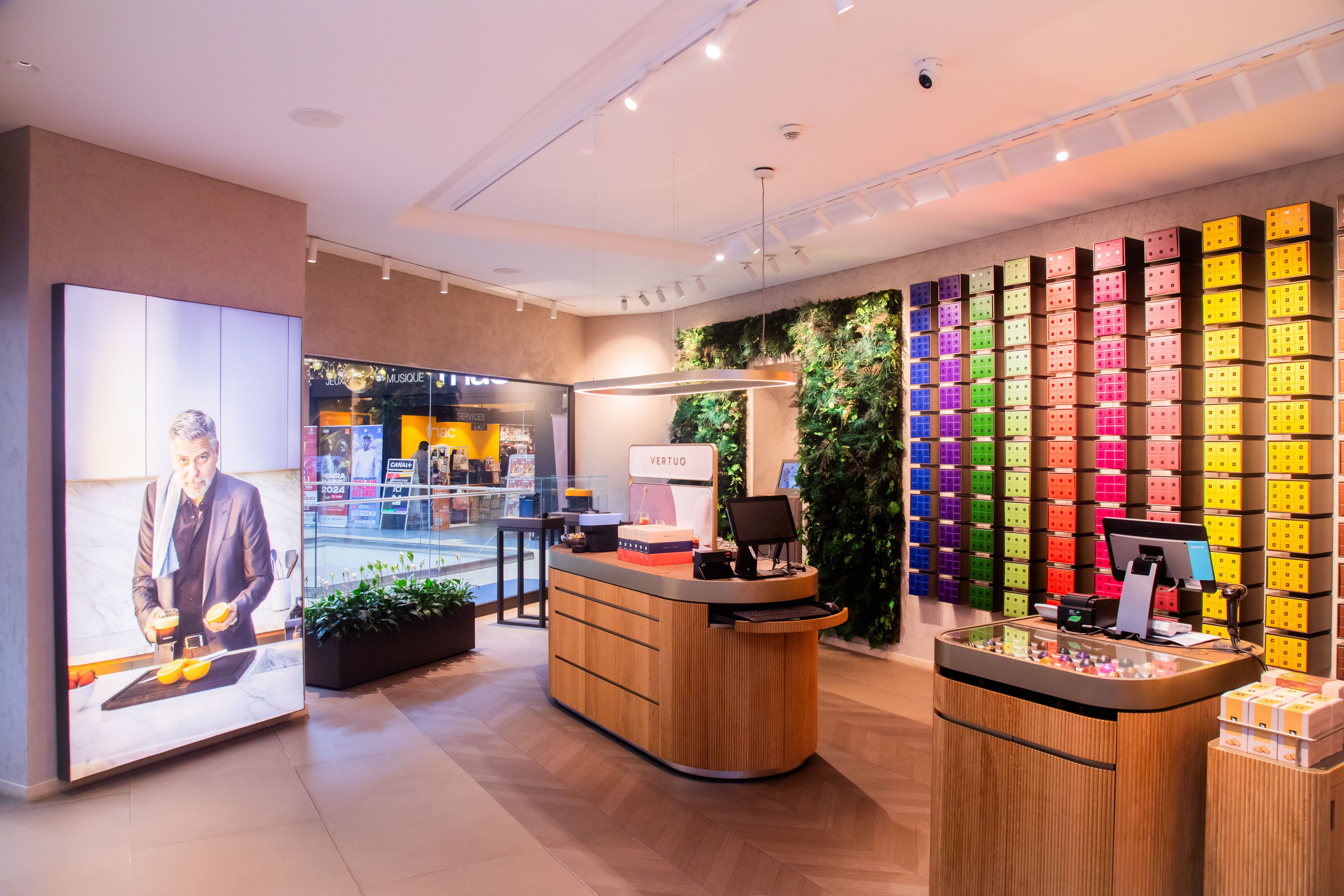  Nespresso Boutique, Cap Sud