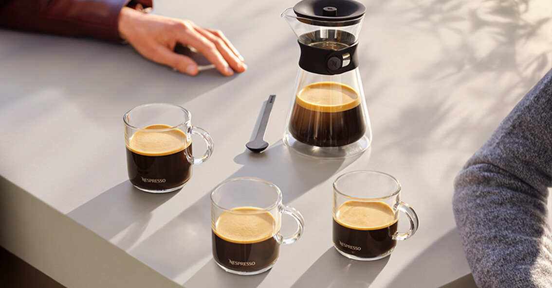 Cafetera y cafés solo Carafe de Nespresso