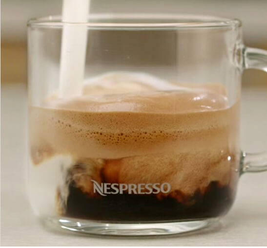 Taza Nespresso café con espuma