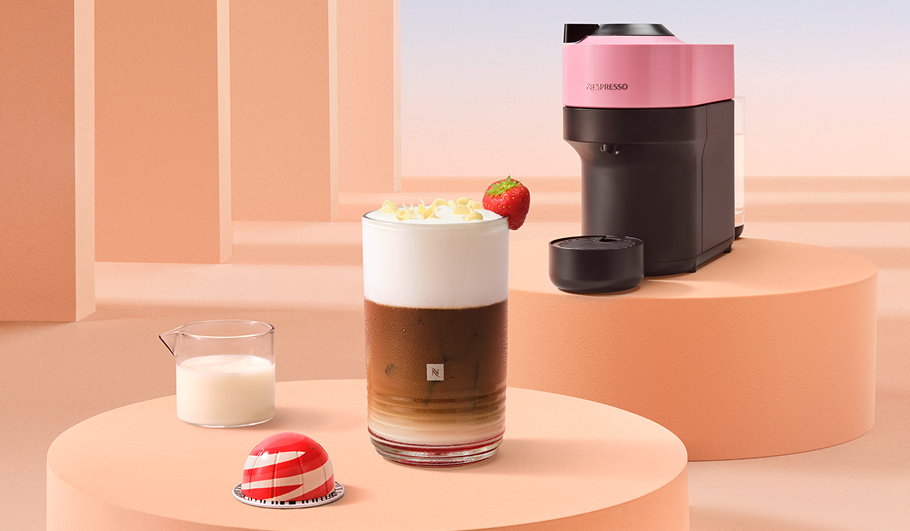 White Chocolate Strawberry Latte