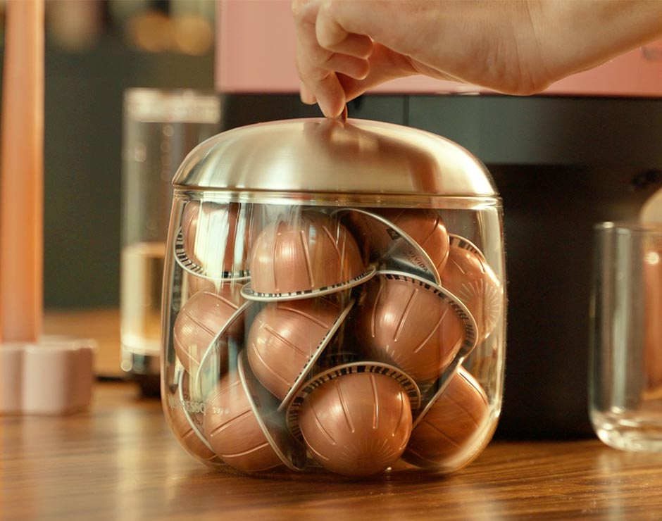 Envase lleno de cápsulas de café Nespresso