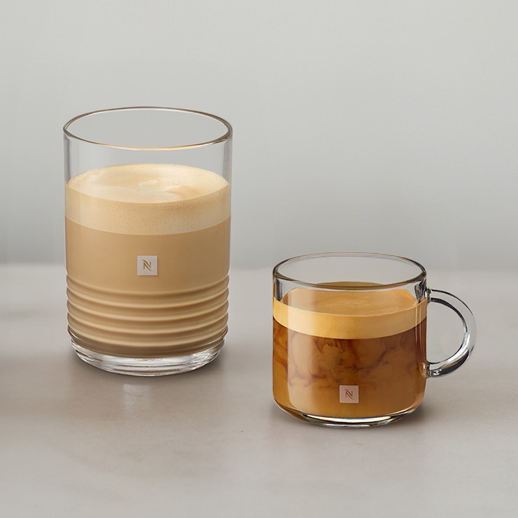 Vertuo Cortado con Azúcar Moreno