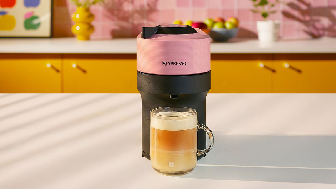 Cafetera de color rosa