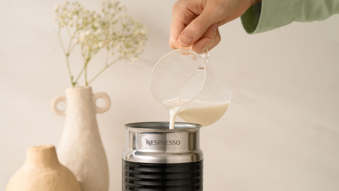 Imagen del artículo Espumador de leche: cómo pasar de un café con leche sencillo a una experiencia barista en casa