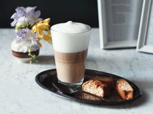Latte Macchiato Toturial | Kaffee Expertise | Nespresso
