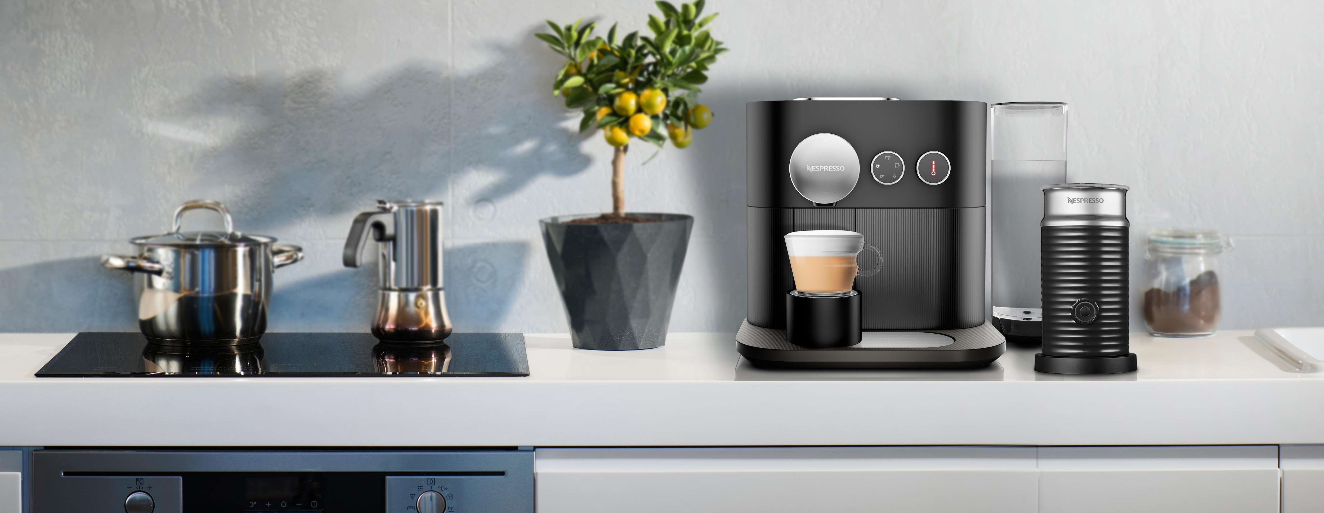 Expert Machine Off Black with Aeroccino | Coffee Machine | Mexico