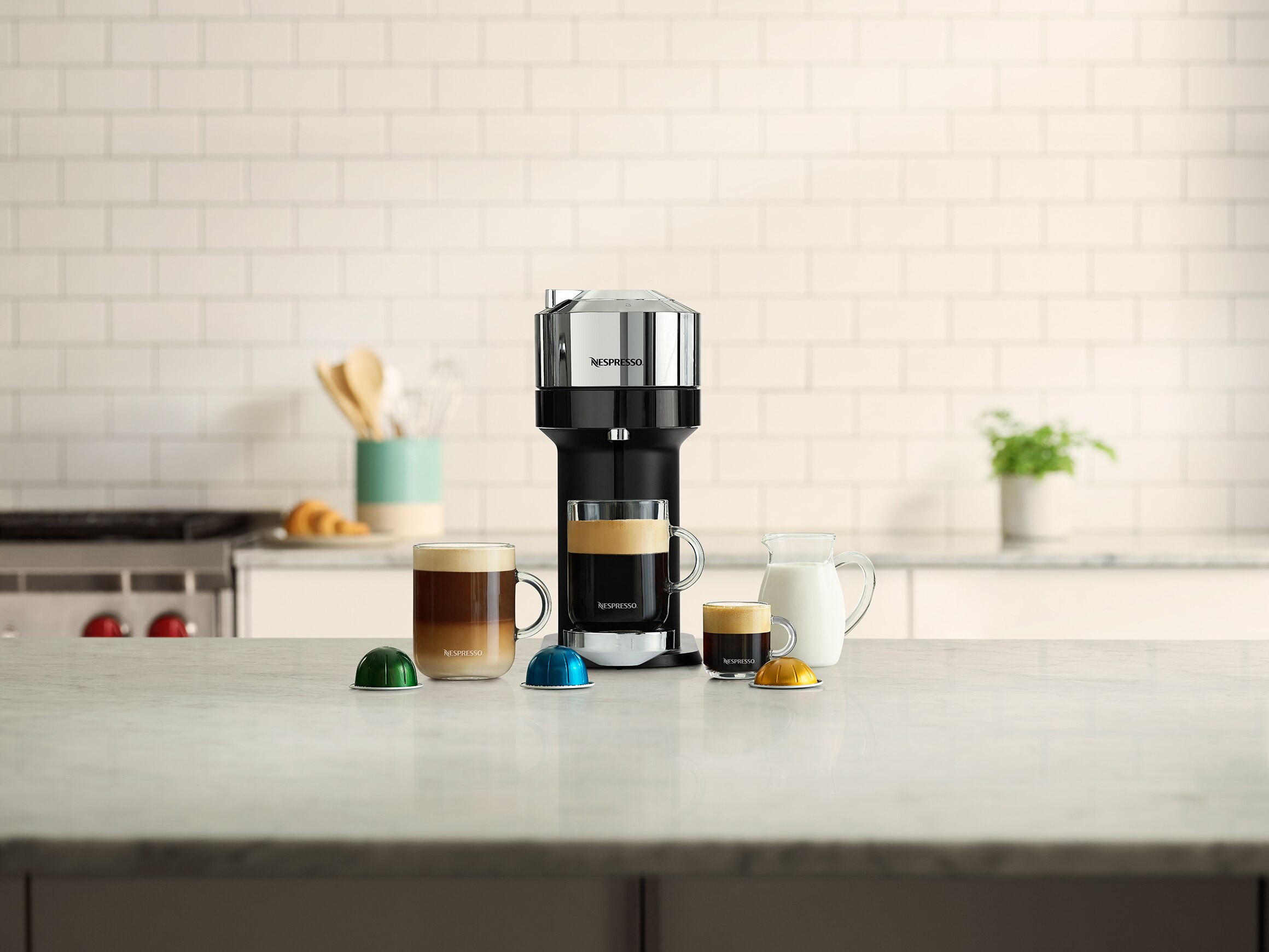 Vertuo Next Deluxe Pure Chrome | Coffee 