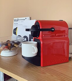 Nespresso Inissia Red | Coffee Machine 