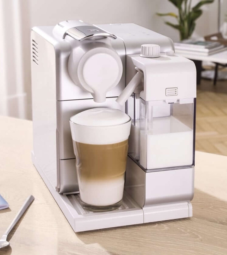 Nespresso Lattissima Touch Coffee Machine, White