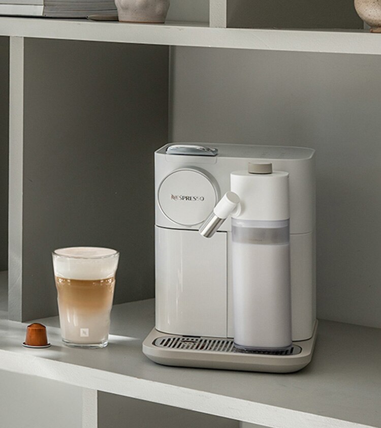 Gran Lattissima Black | Latte Machine | Nespresso Malaysia