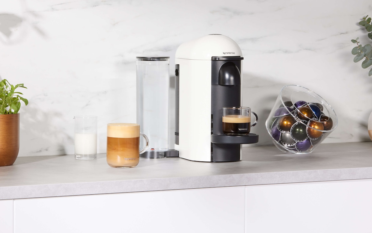 Vertuo Plus White | Coffee Machine Nespresso