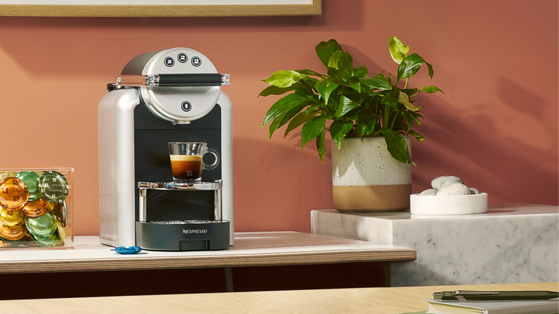 Alquiler cafetera Zenius Nespresso Pro®