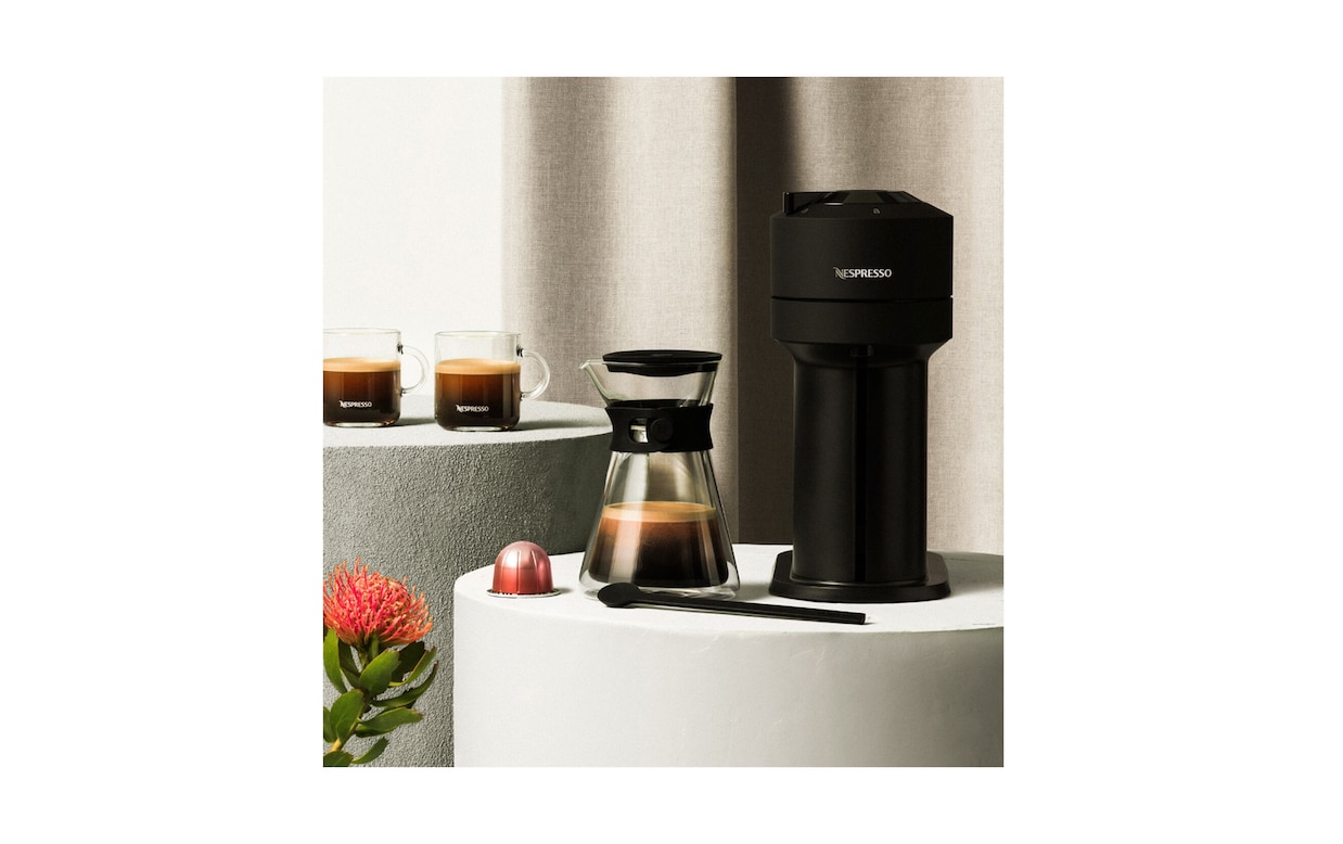 jordnødder nummer flydende Nespresso Vertuo Next » Kaffemaskine i mat sort | Nespresso