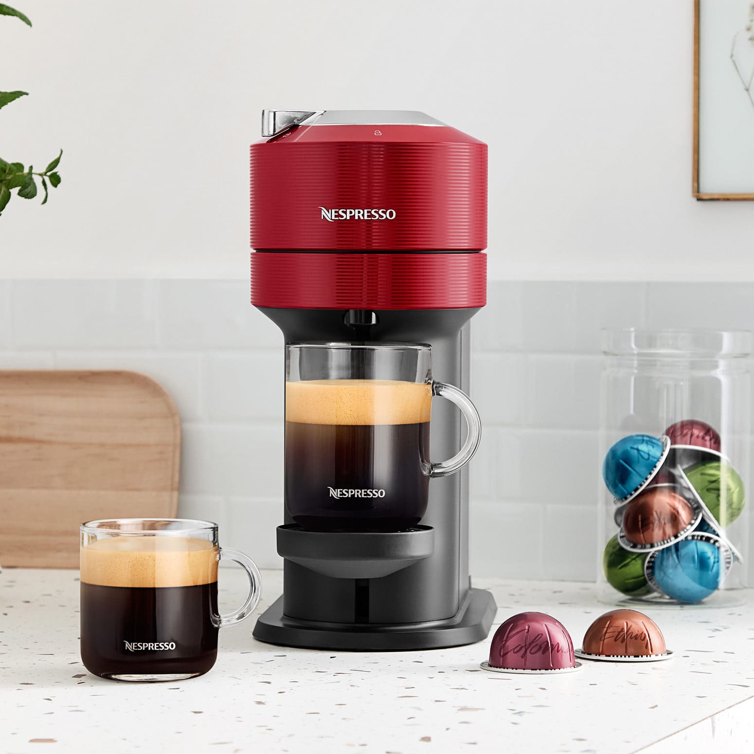 ヴァーチュオ ネクスト チェリーレッド C｜コーヒーメーカー