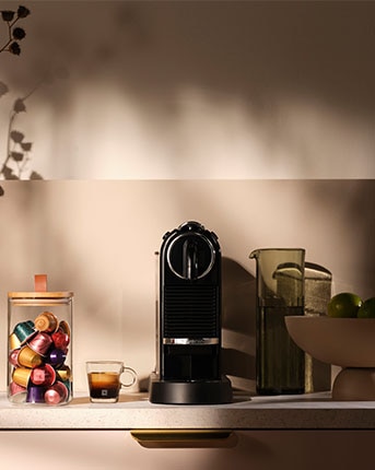 Nespresso Citi & Milk Espresso Machine by De'Longhi, Black 