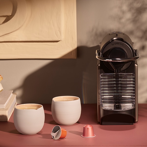 Nespresso discount machine pixie