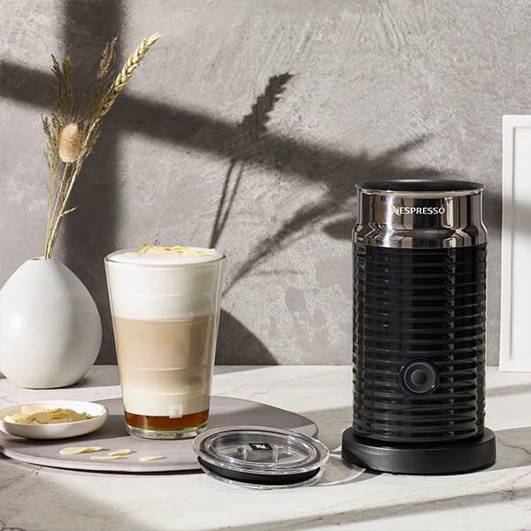 Aeroccino Negru | Aparat spumă de lapte | Nespresso™ România