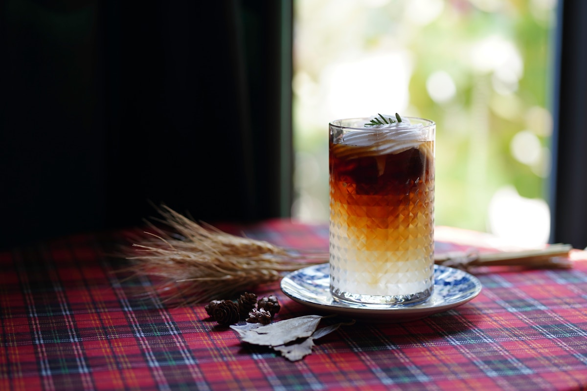 กาแฟมะพร้าว เครื่องดื่มดับร้อนยอดนิยมสำหรับคนชอบทานกาแฟ