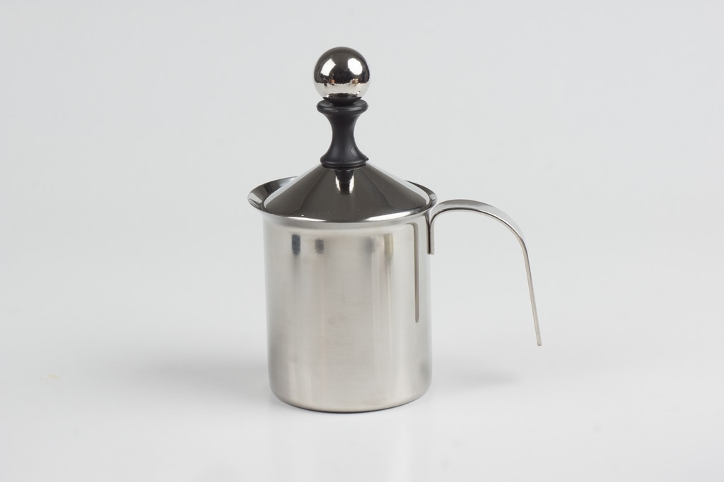 วิธีทำฟองนมเหยือกปั๊มฟองนม (Glass Milk Frother)