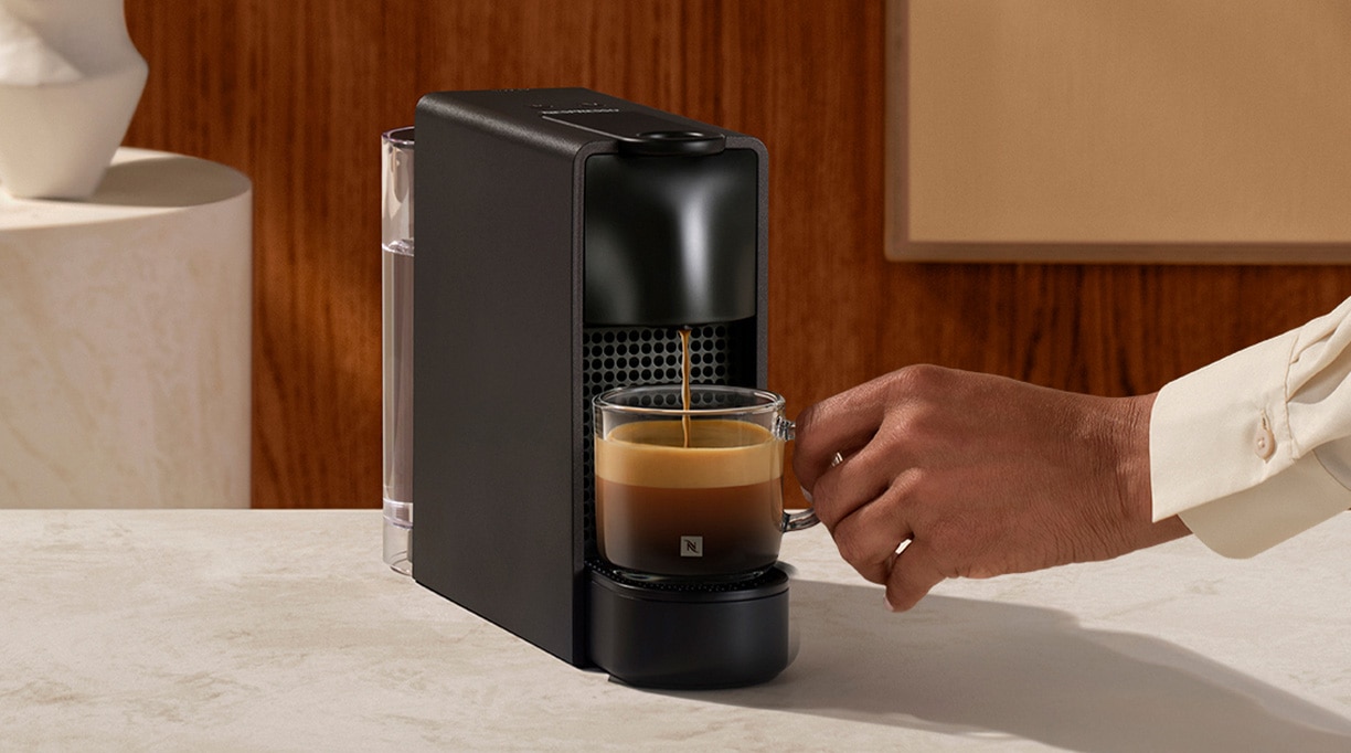 Essenza Mini Matt Black | Coffee Machine | Nespresso™ UK