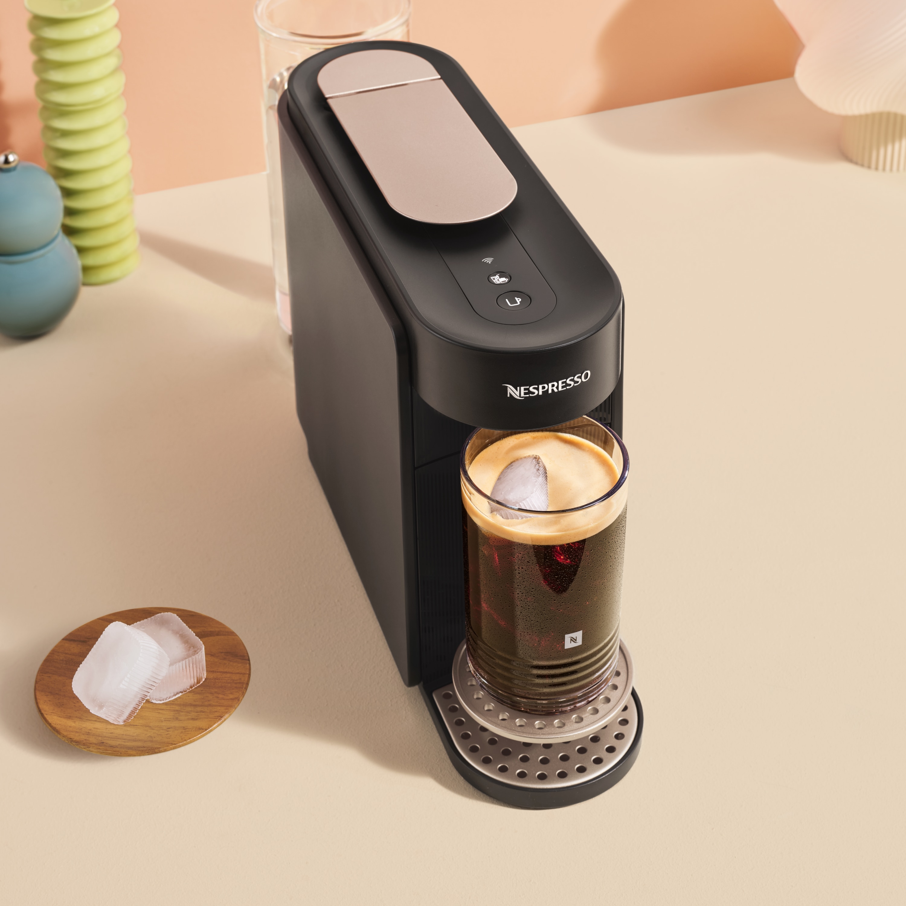 Кофемашина Nespresso Vertuo Up чёрная — фото 7
