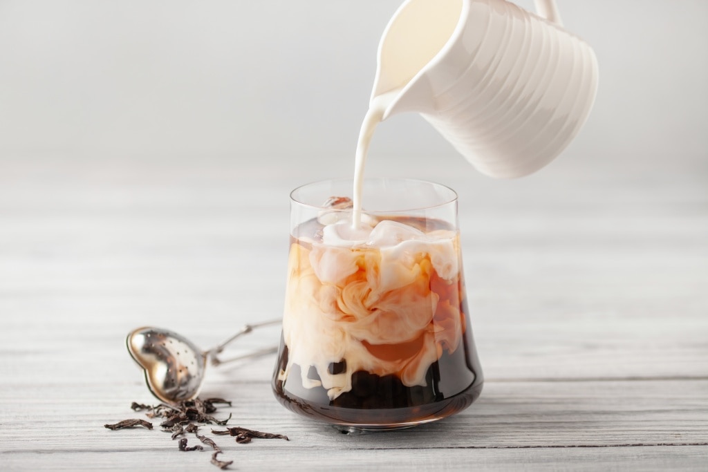 ชาไทยลาเต้เย็น