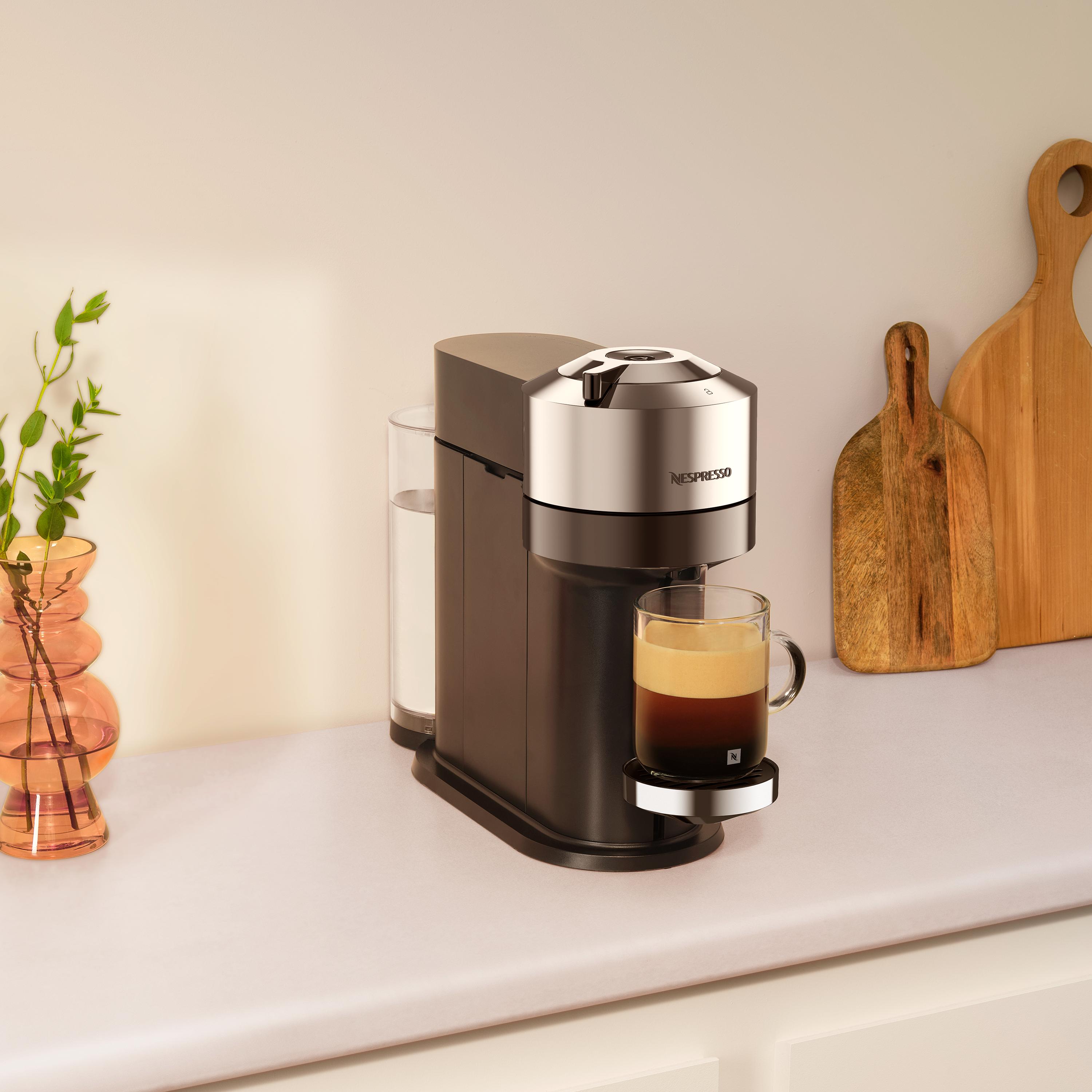 Cafeteira Vertuo Next Preta Cromada 220V | Nespresso Brasil