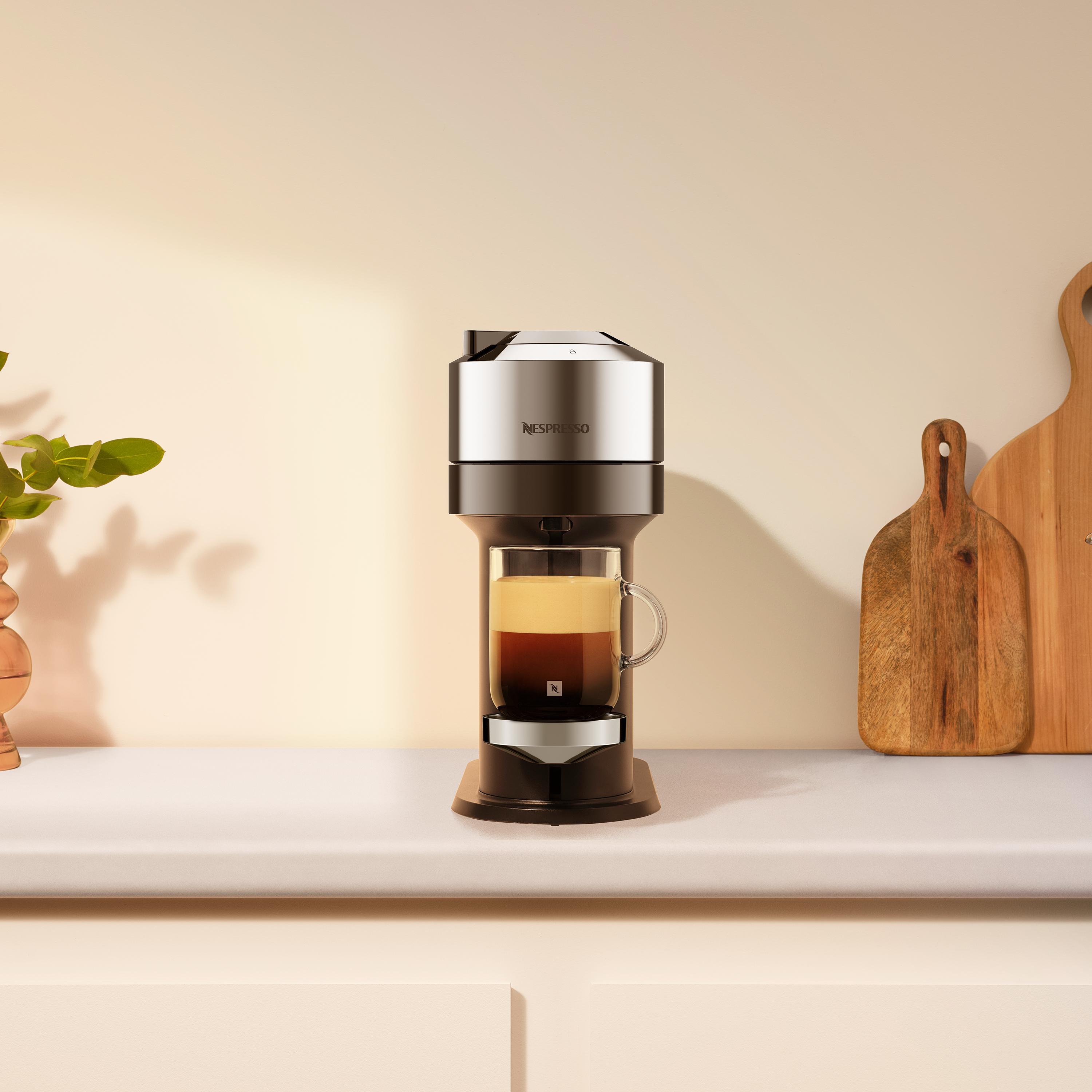Cafeteira Vertuo Next Preta Cromada 220V | Nespresso Brasil