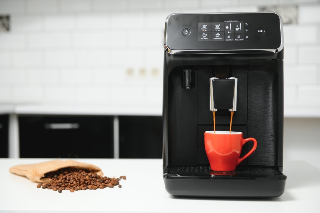 เครื่องชงกาแฟแบบอัตโนมัติ (Fully Automatic Coffee Machine)