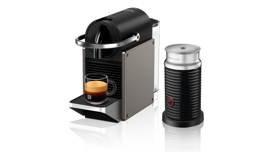 Pixie titan & Aeroccino 3 Seti | Nespresso Türkiye