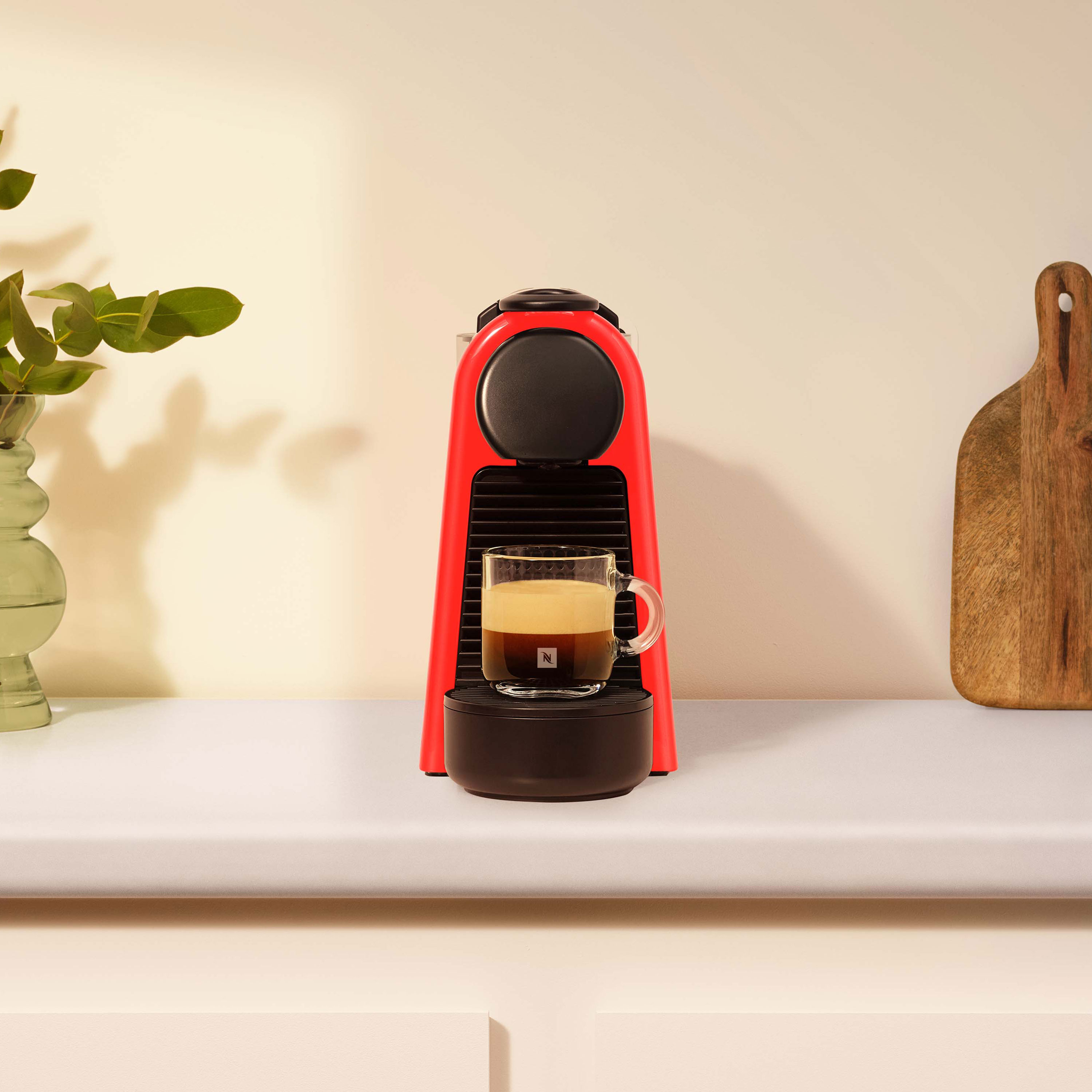 Essenza Mini D Ruby Red | Nespresso™ Italia