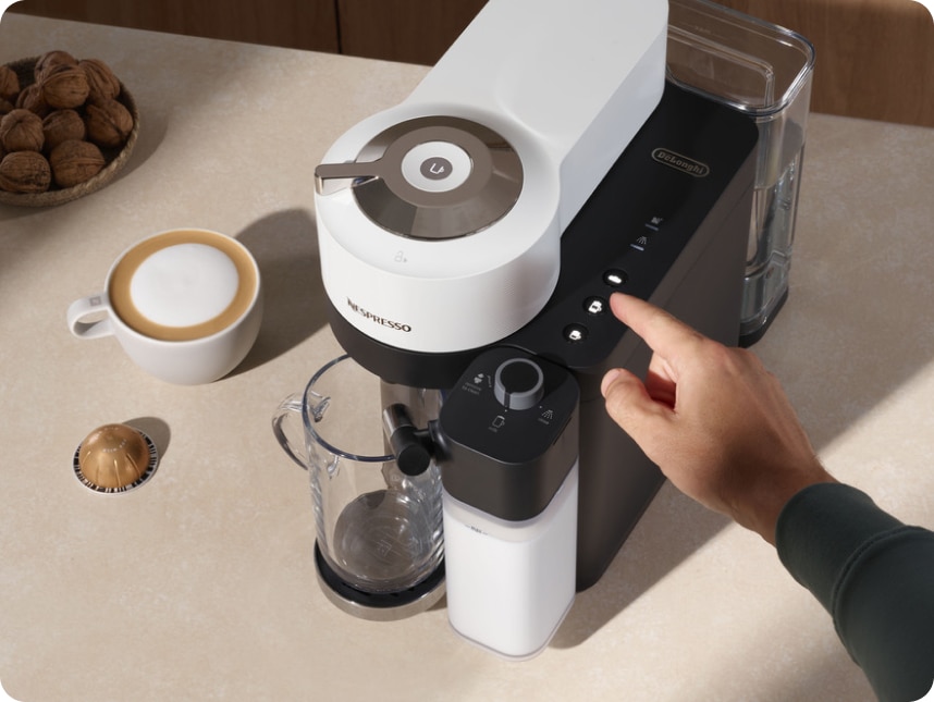 Vertuo Lattissima Black Coffee Machine - Nespresso Canada