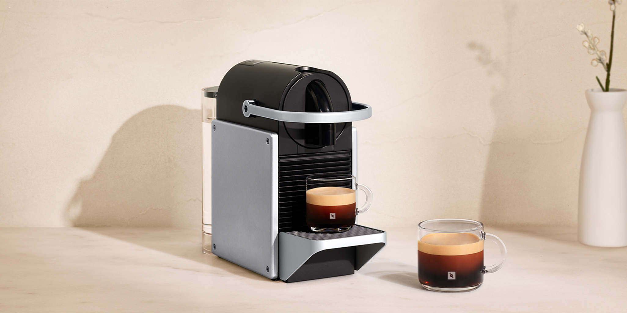 Essenza Mini Pure White & Aeroccino3 White - Nespresso Hong Kong