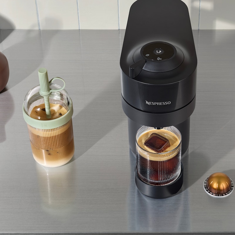 Vertuo Pop Liquorice Black Coffee Machine - Nespresso™ Italy