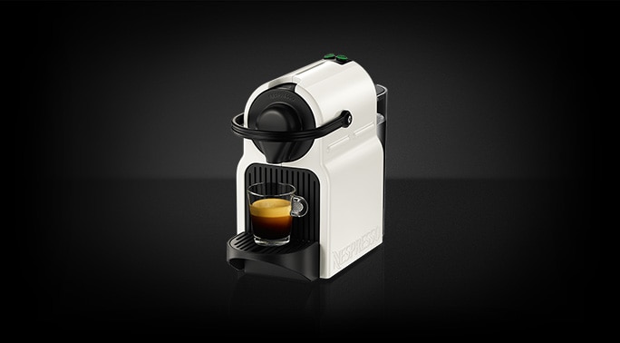 Nespresso C40WH Capsule Café Expresso Maker Machine inisshia Blanc AC100V F/S 