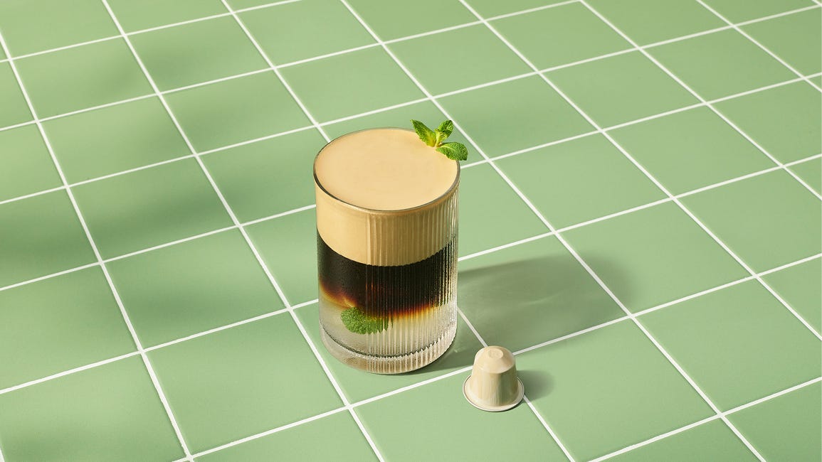 كوكتيل جوز الهند والفانيلا مع النعناع – مثلج