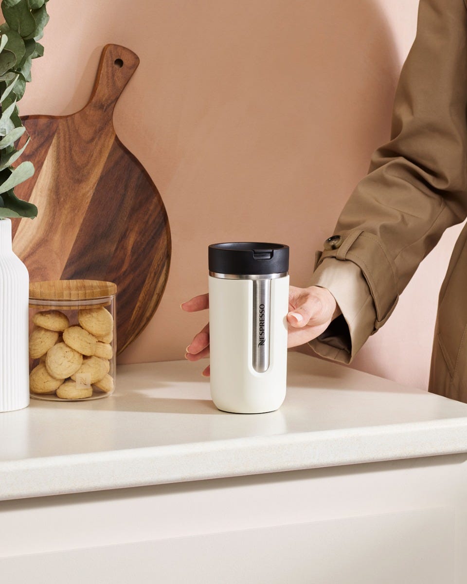 Limited Edition Travel Mug Vanilla Ice | Nespresso™ Lebanon