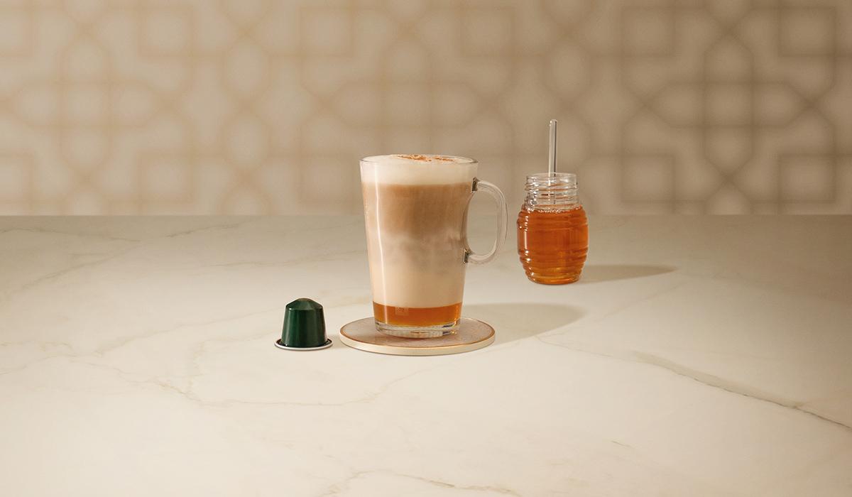 LATTE AUX AMANDES ET AU MIEL