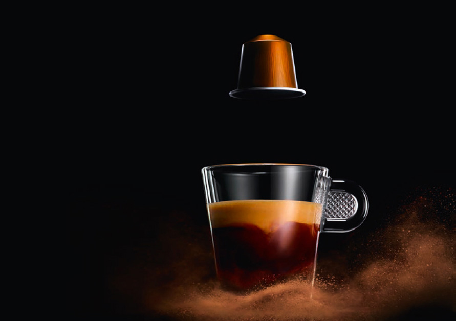エスプレッソ コーヒーとマシンのステンドグラスパネル system-home-891x627.jpg
