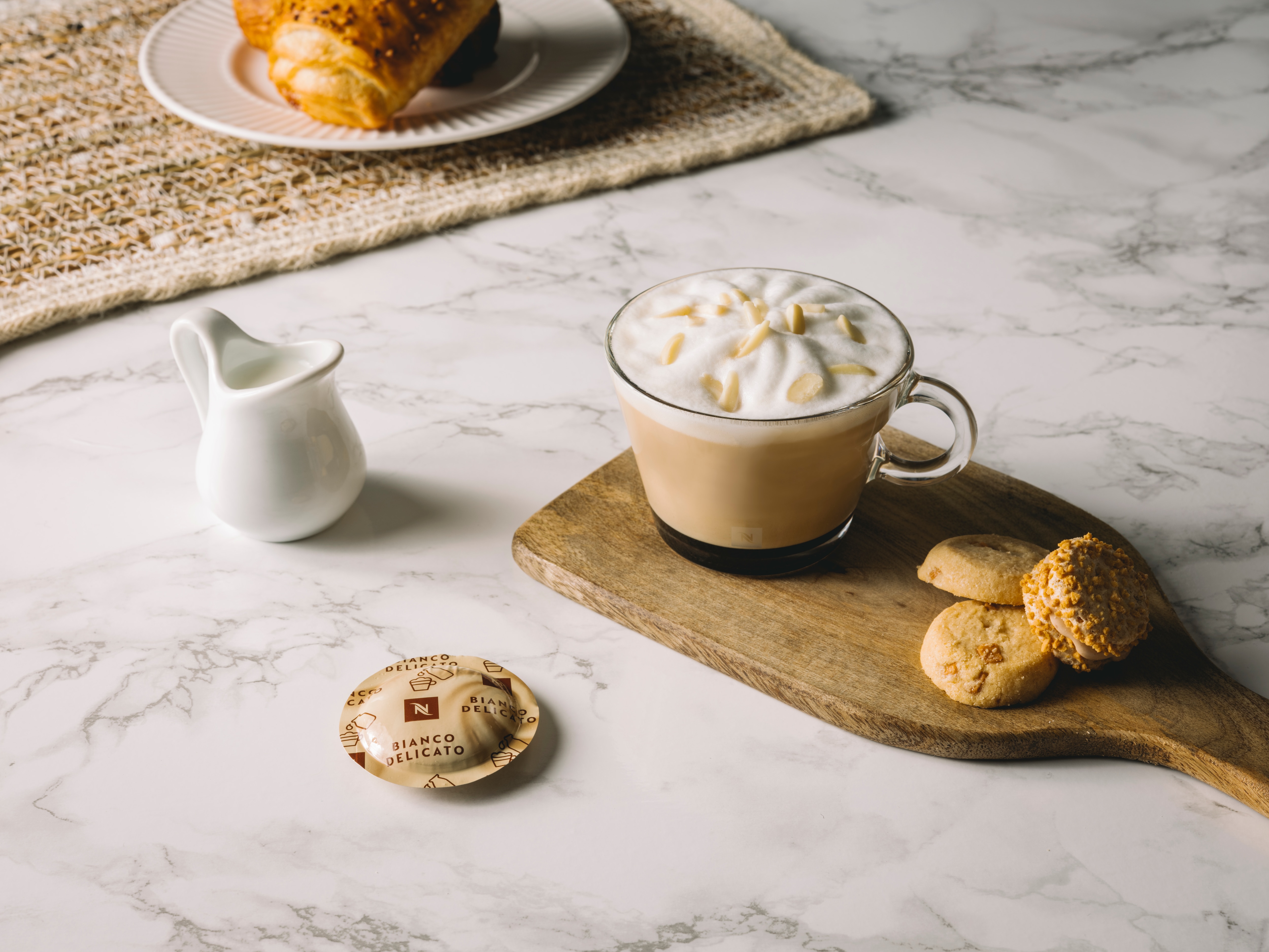 KARAMELOVÉ CAPPUCCINO S MANDLEMI