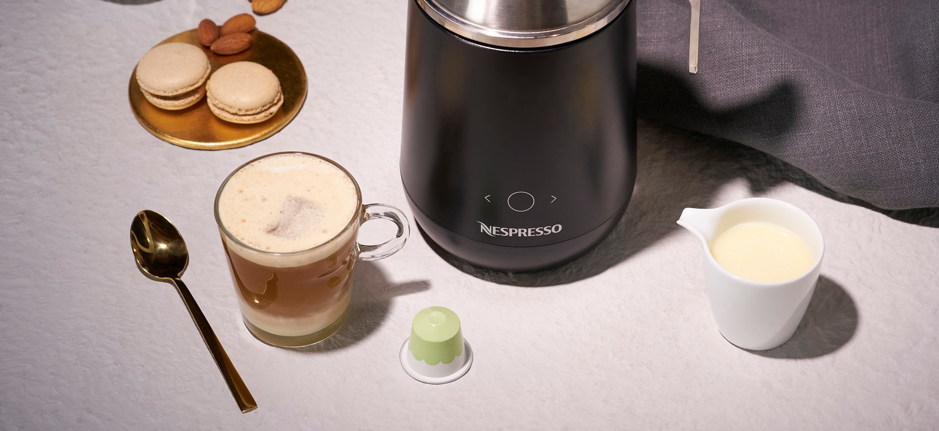 Variation Paris Macaron Almond Milk Recipe (With Barista machine) - Nespresso Recipes