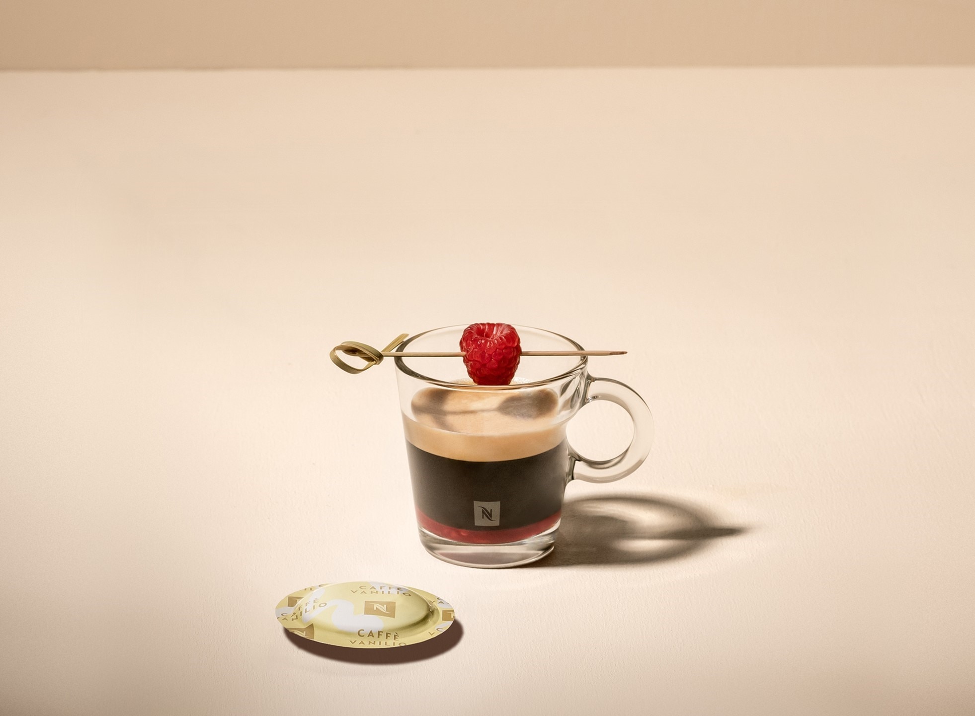 CAFFE VANILIO RED AND BLACK