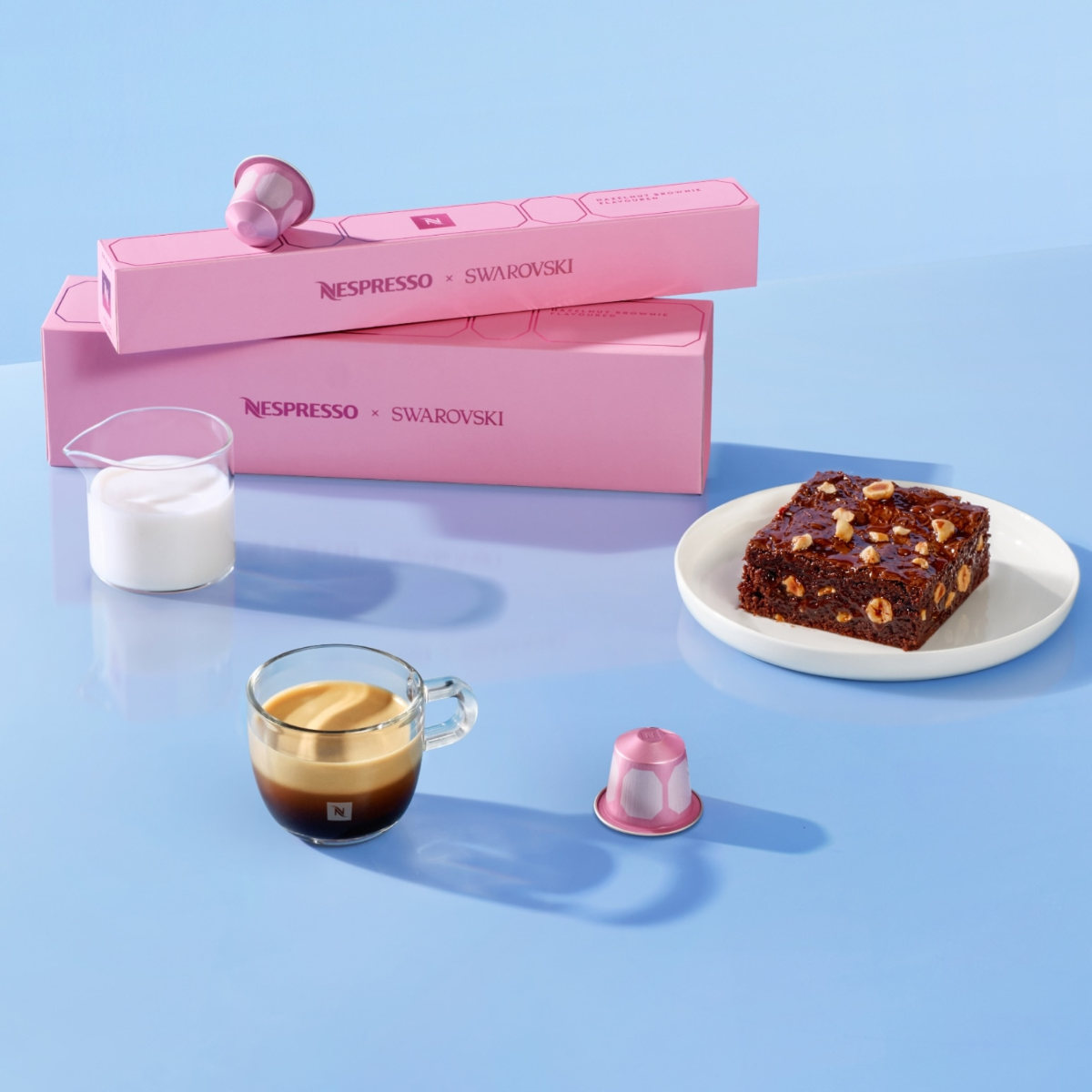 Hazelnut Brownie Flavoured coffee for Original, the Nespresso &times; Swarovski festive sleeve