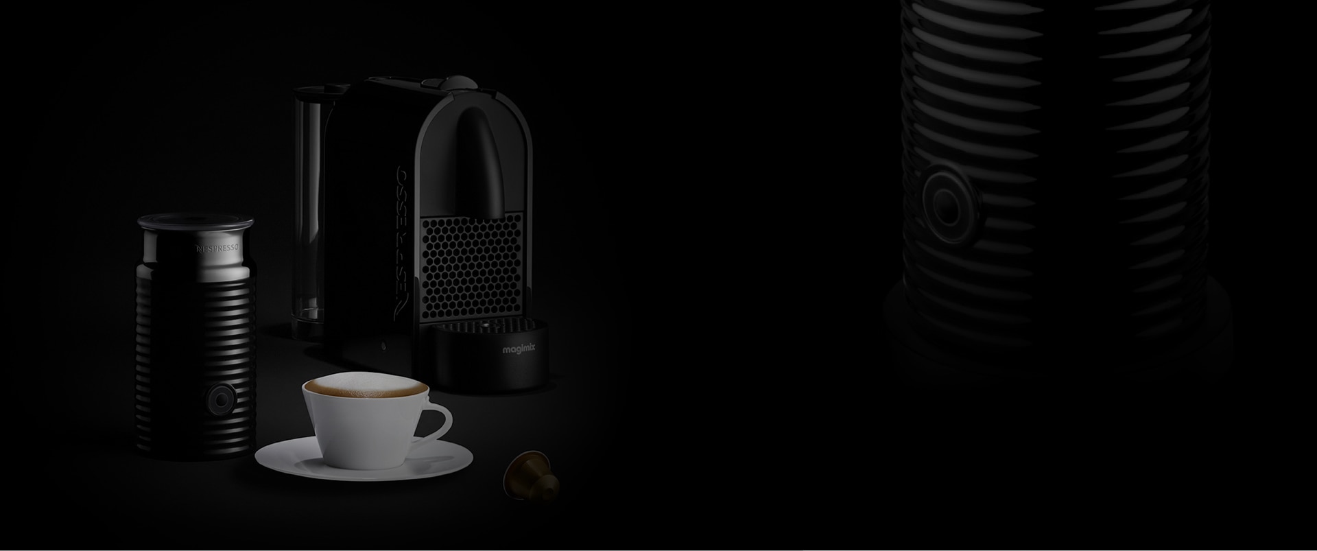 https://www.nespresso.com/shared_res/agility/accessories/aeroccino3/img/introduction/placeholder_L.jpg