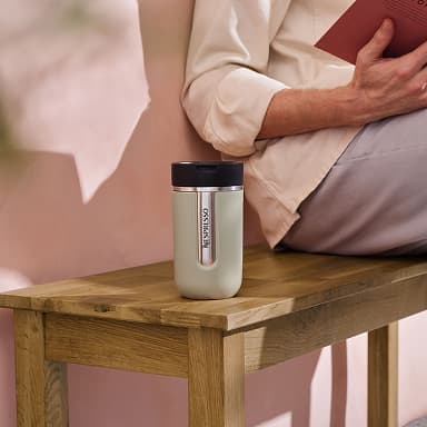 Small travel mug Green portable travel mug Small size