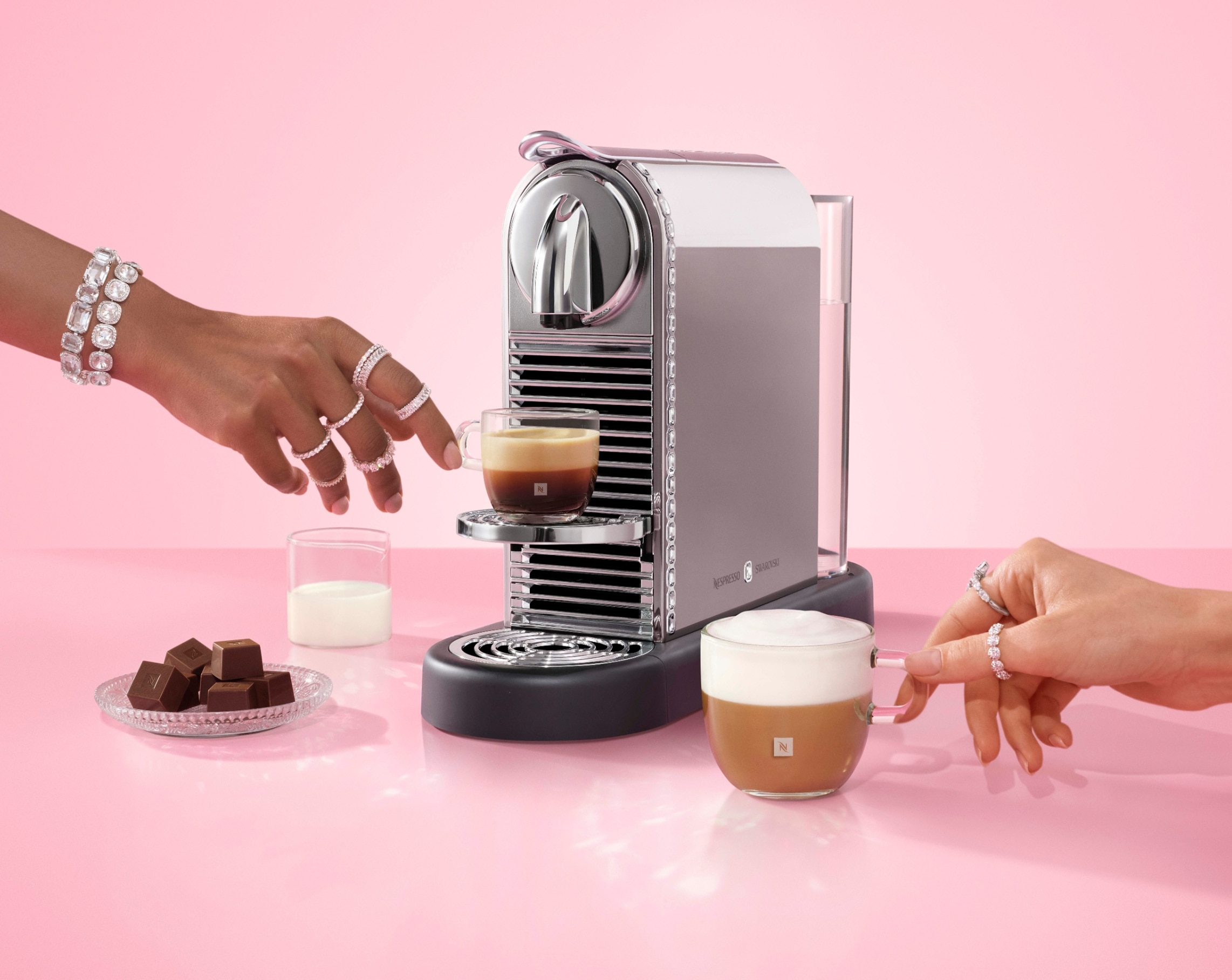 Nespresso x Swarovski CitiZ Platinum | Coffee Machine | Nespresso SG